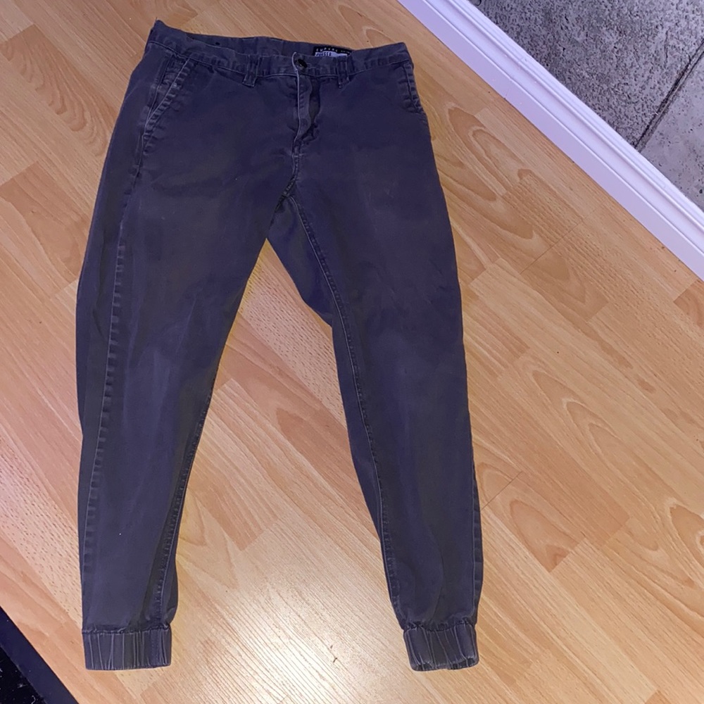 Empyre jogger